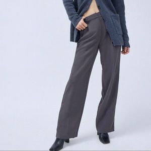 ISO Aritzia Wilfred Effortless Pants in Elegant Charcoal